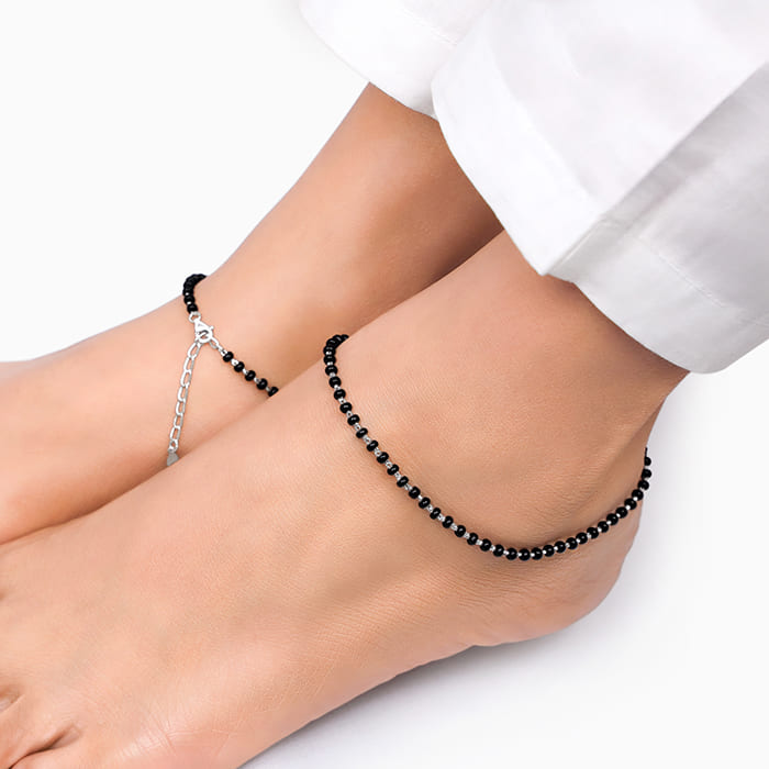 Black Leather Wax Line Anklets Lovisa With Small Heart Pendant Womens  Summer Beach Jewelry From Blancnoir, $10.18 | DHgate.Com